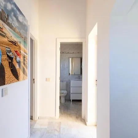 San Agustin 9 Per Near Beach Vila